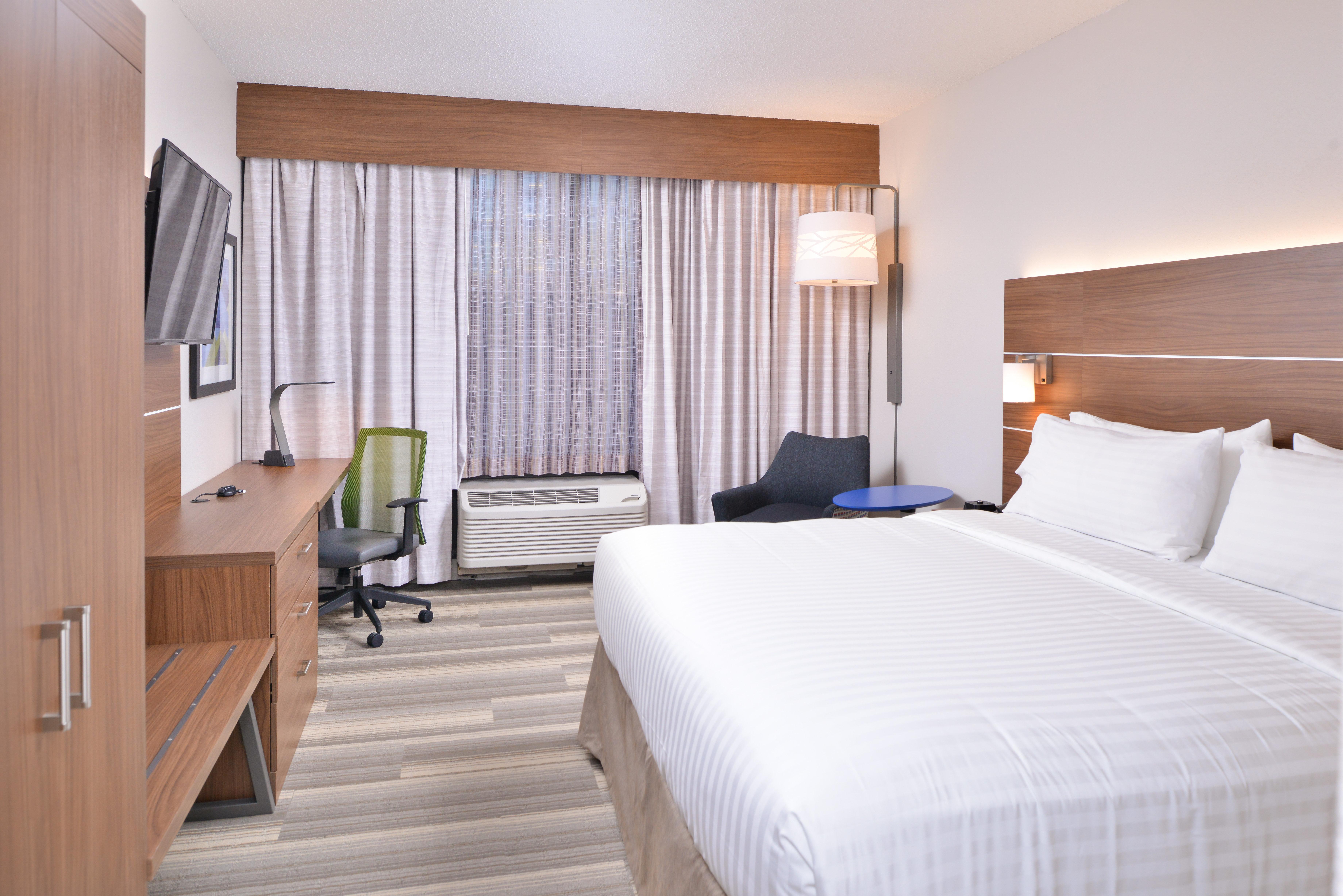 Holiday Inn Express Hotel & Suites Indianapolis Dtn-Conv Ctr By Ihg Екстериор снимка