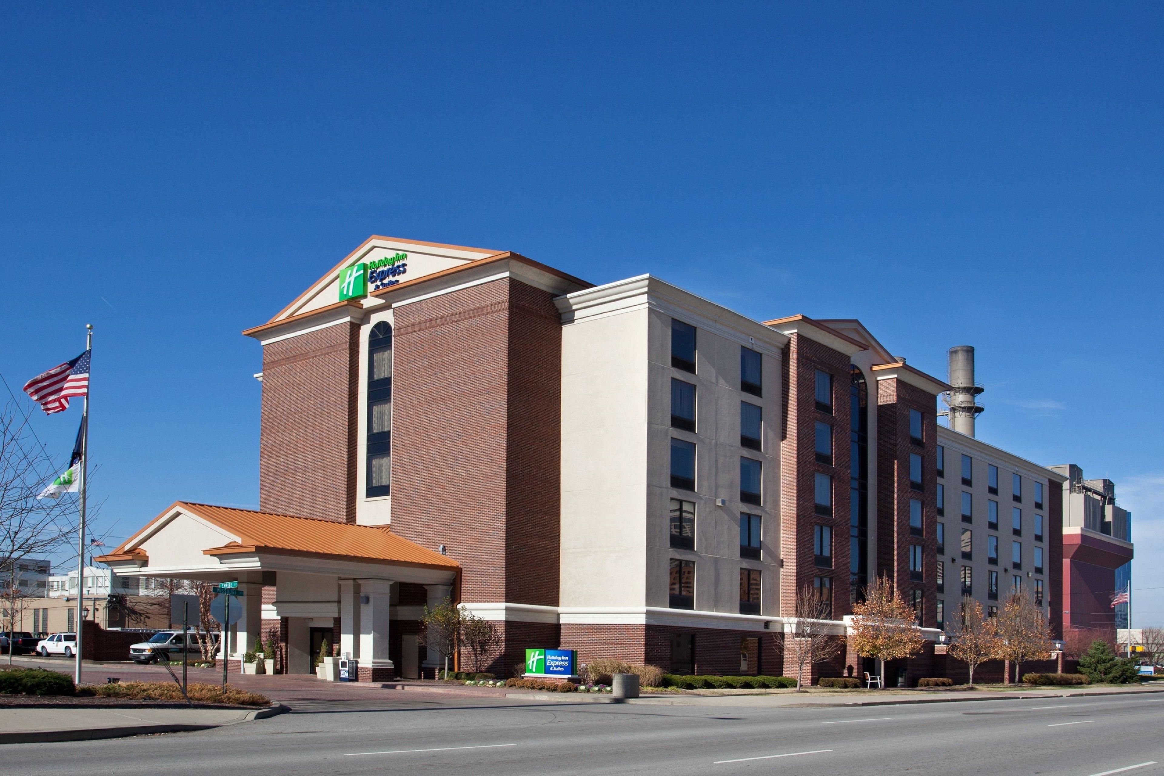 Holiday Inn Express Hotel & Suites Indianapolis Dtn-Conv Ctr By Ihg Екстериор снимка
