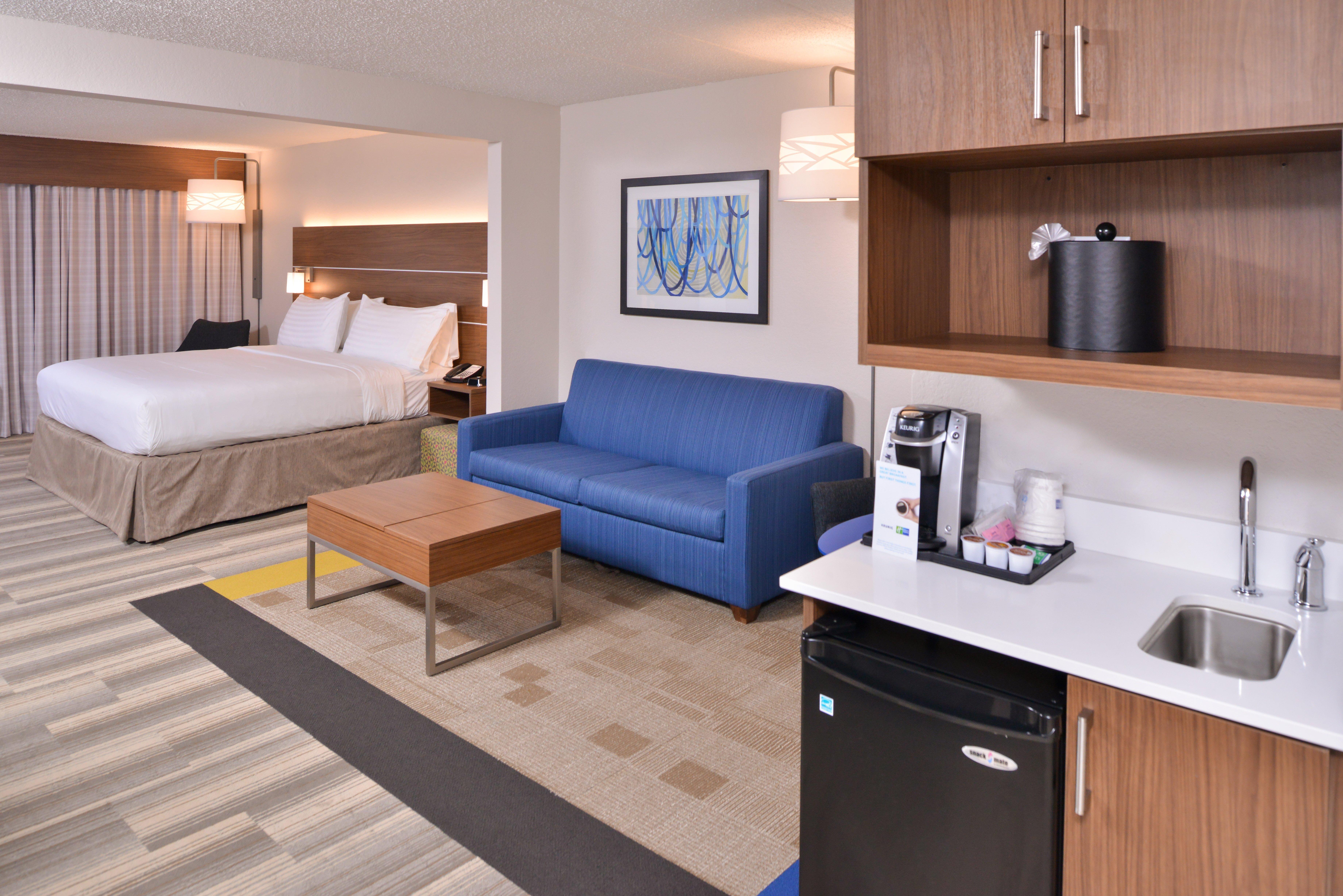 Holiday Inn Express Hotel & Suites Indianapolis Dtn-Conv Ctr By Ihg Екстериор снимка
